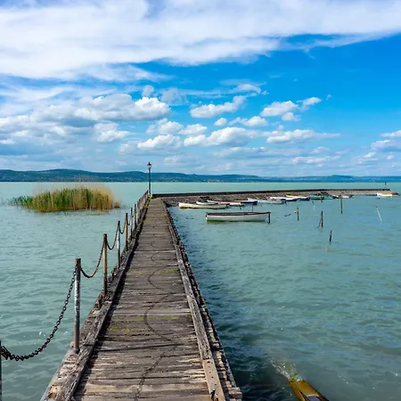 - Balaton 19071 Сasa de vacaciones Balatonlelle